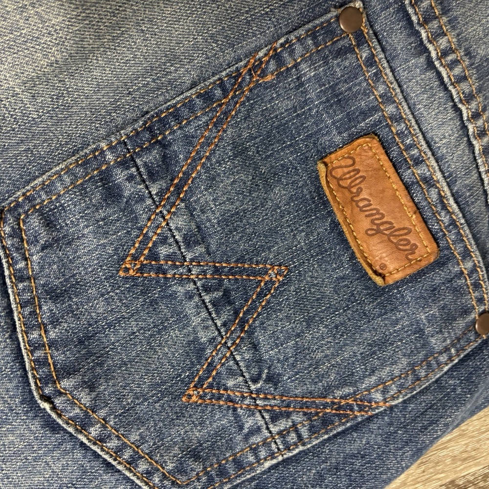 Wrangler Men's 38x33 Cotton 88MWZLY Slim Straight‎ Med Wash Jeans - Picture 10 of 11